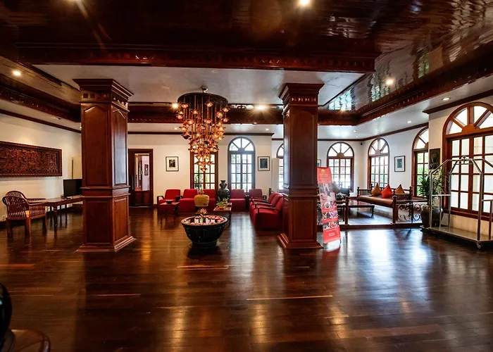 The By Royal Crown 4* Siem Reap