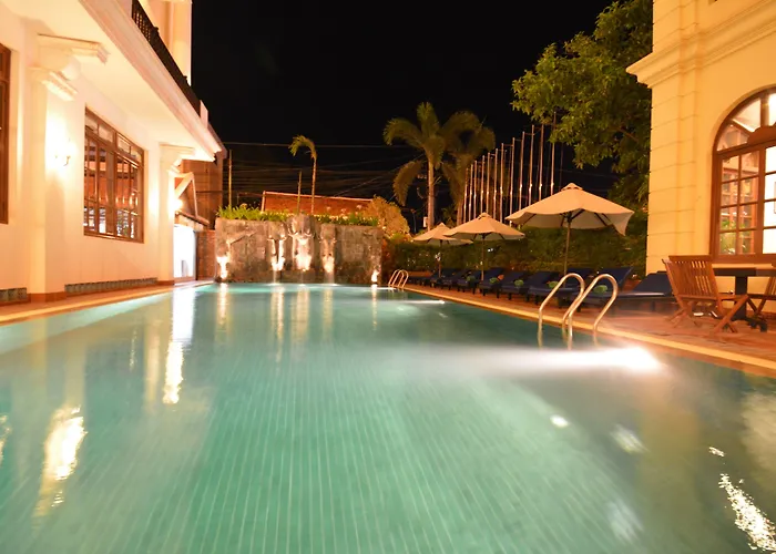 The By Royal Crown 4* Siem Reap