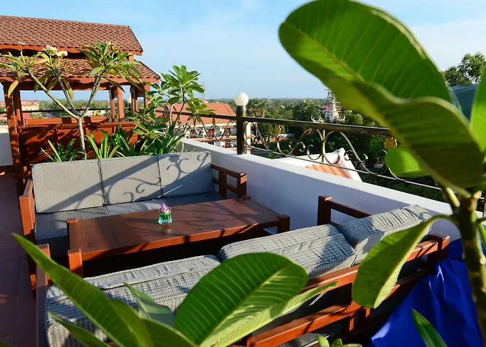 The By Royal Crown 4* Siem Reap