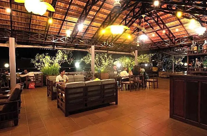 The By Royal Crown 4*