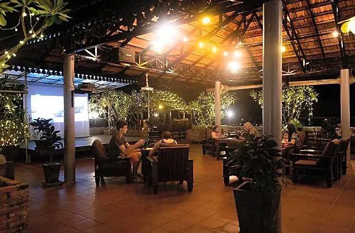 Hotel The By Royal Crown 4*